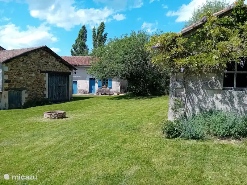 La Maison Benaise | France, Charente, Eymouthiers - Gîte / Cottage La Maison Benaise | France, Charente, Eymouthiers - Gîte / Cottage