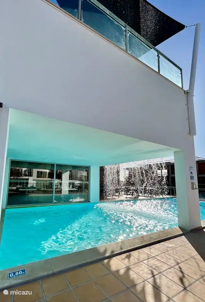 Piscina con piscina infinita (compartida) - de Vista Mar - Apartamentos Fuseta