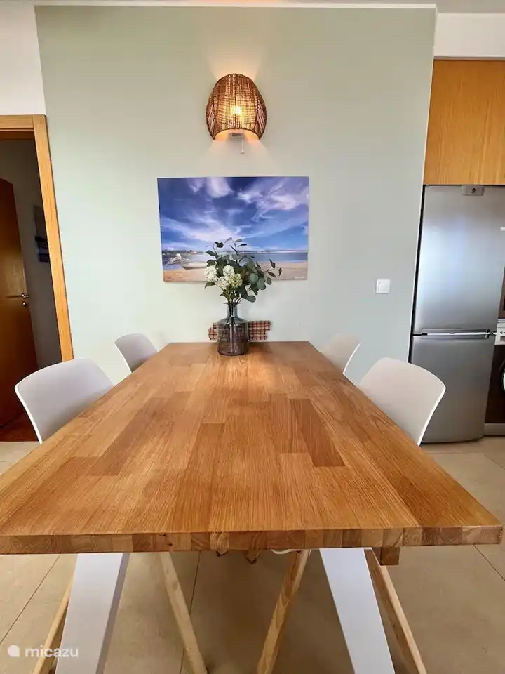 mesa de comedor de Vista Mar - apartamentos Fuseta