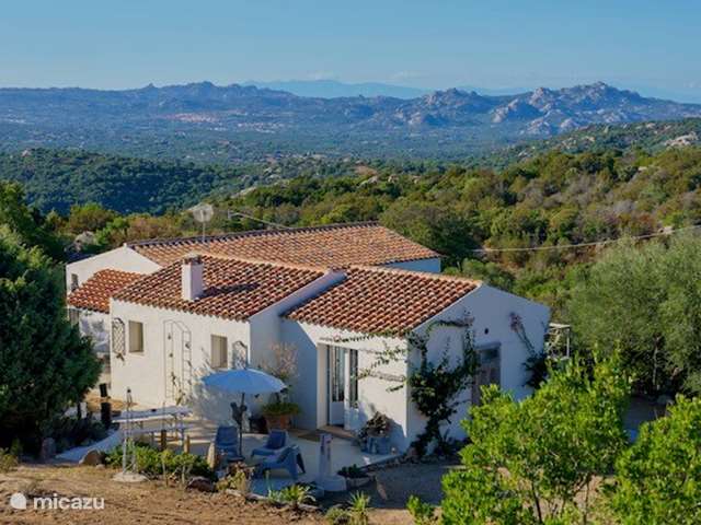 Holiday home in Italy, Sardinia, San Pantaleo - pension / guesthouse / private room Sogno's Suite