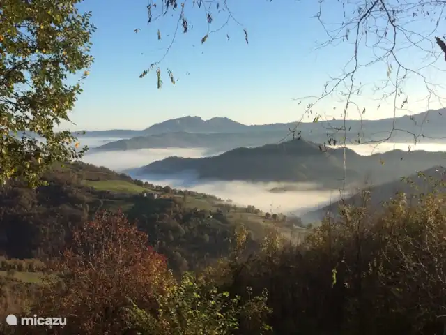 Location de Vacances Italie, Émilie-Romagne, Sarsina, appartement - Camélia de Cabraldi Jardin Cabraldi + vue