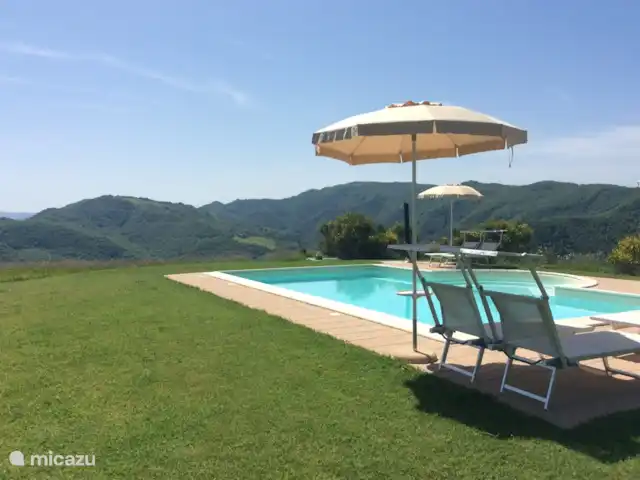 Location de Vacances Italie, Émilie-Romagne, Sarsina, appartement - Camélia de Cabraldi Piscine Cabraldi Camélia