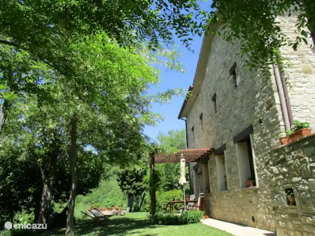 Location de Vacances Italie, Émilie-Romagne, Sarsina, appartement - Camélia de Cabraldi Appartement Camélia terrasse