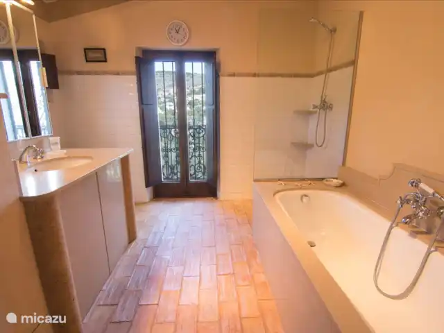 Familie droomvilla met privé zwembad huren in Spanje, Costa Blanca, Jávea - villa badkamer