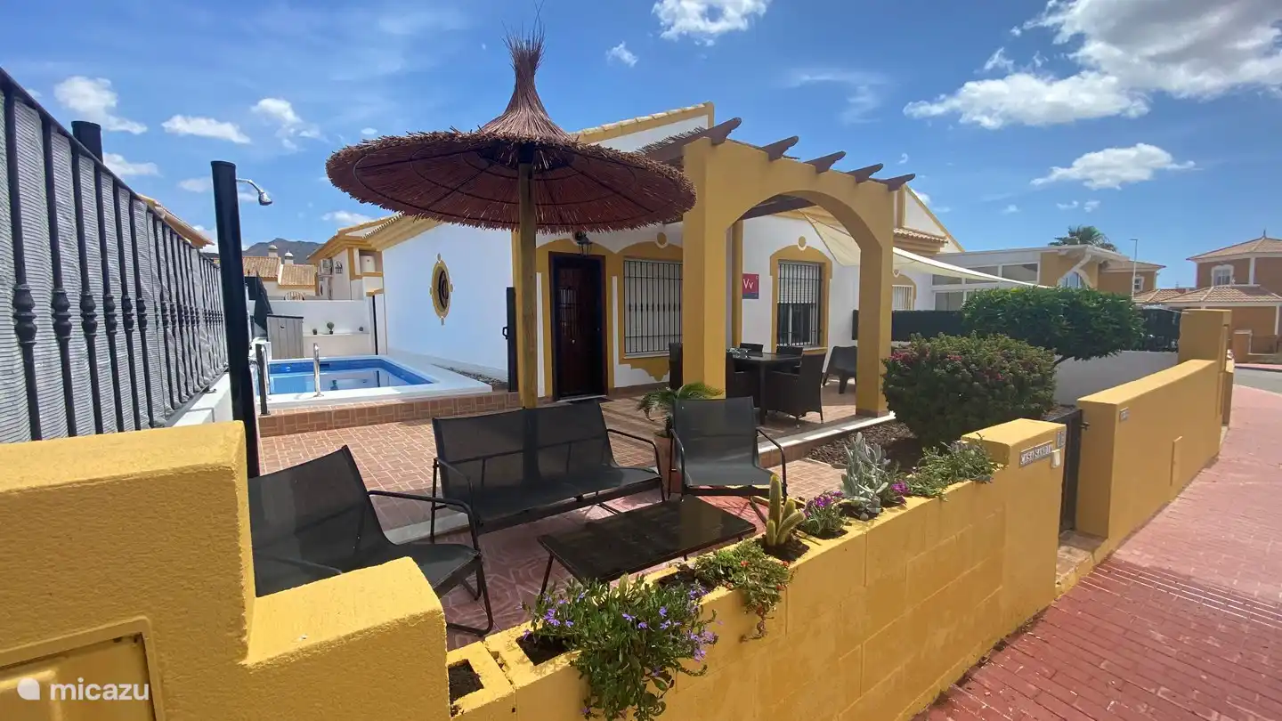 Overwinteren, Spanje, Costa Cálida, Mazarrón, bungalow Casa Sandia met grandioos uitzicht.