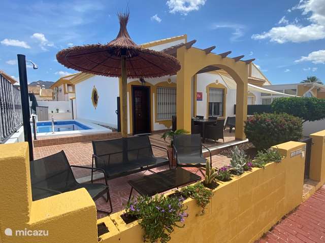 Holiday home in Spain, Costa Calida – bungalow Casa Sandia with magnificent view.