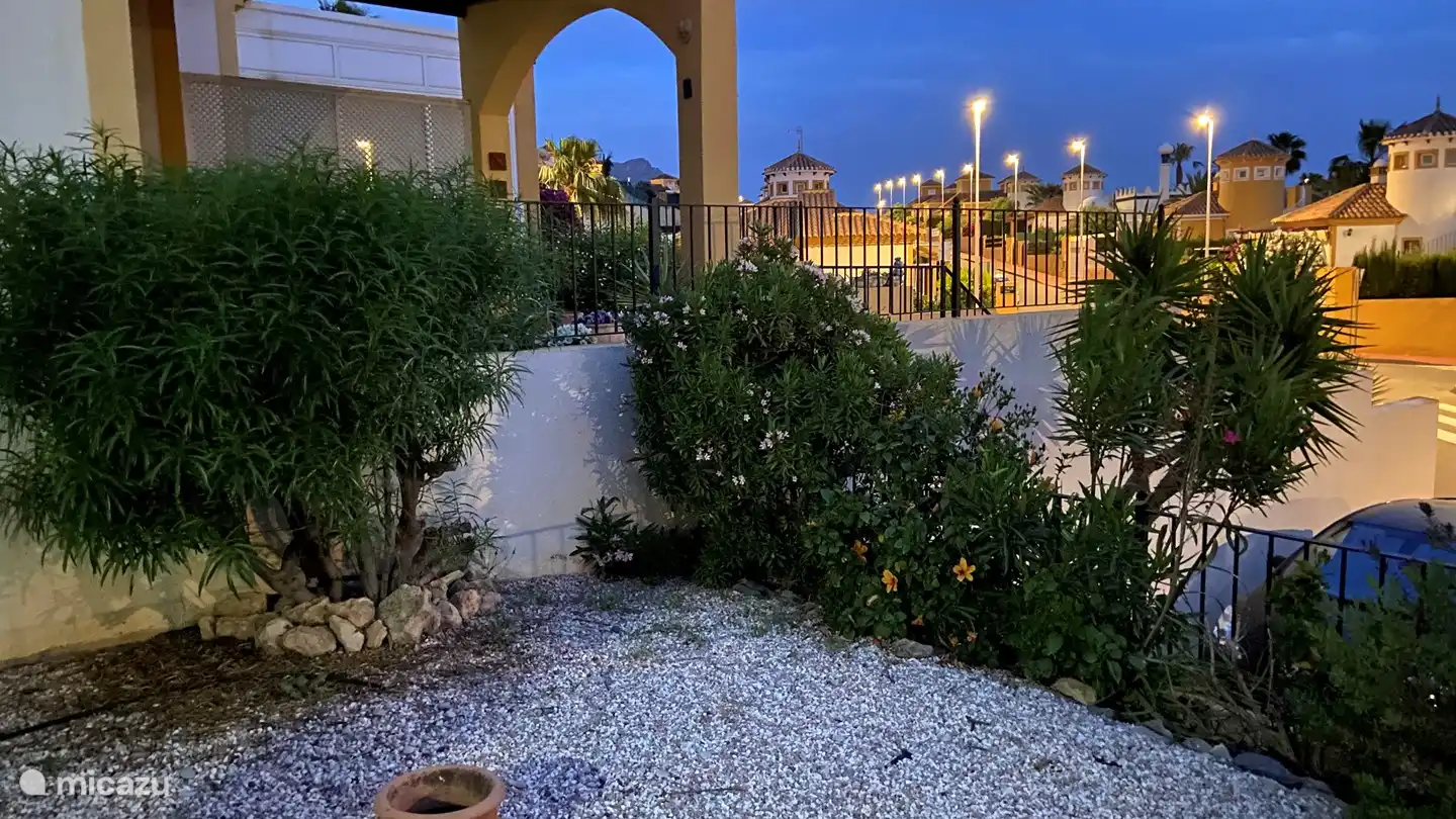 Blick aus dem Garten. Das macht glücklich.