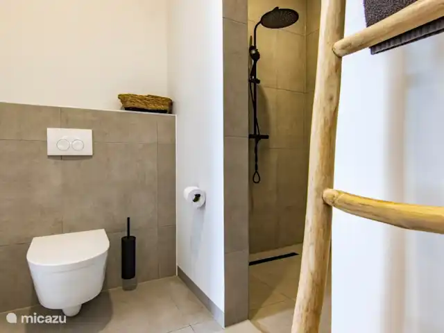 Lamar Luxe 4 pers. App. Wayaka | Curaçao, Banda Ariba (est), Jan Thiel - appartement Salle de bain 1