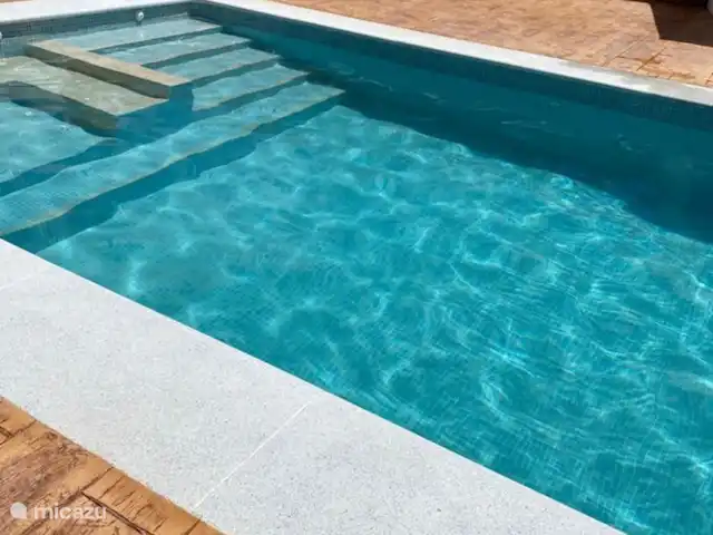 El Bujeo | Espagne, Andalousie, Montefrio - villa Piscine avec jet stream intégré.