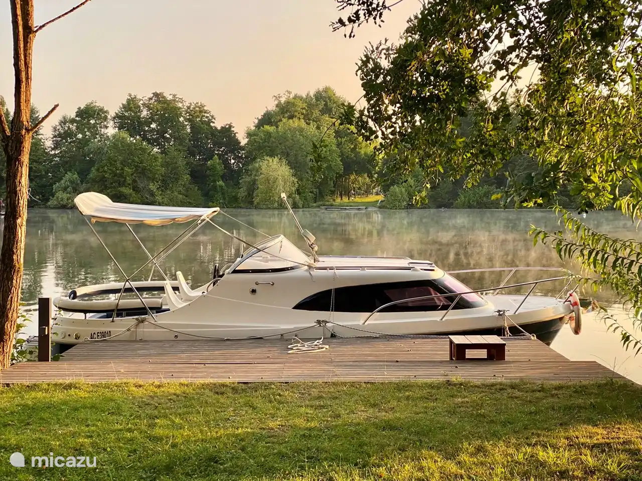 Our (habitable) boat that can be rented per half, full day
