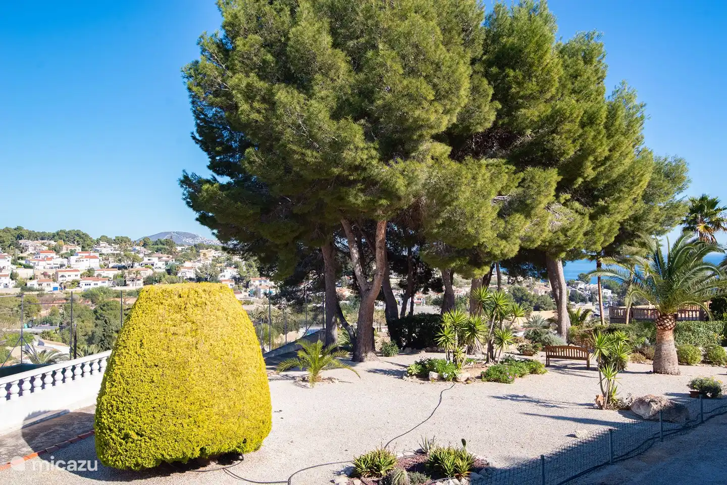 Gärten mit verschiedenen Sitzbereichen