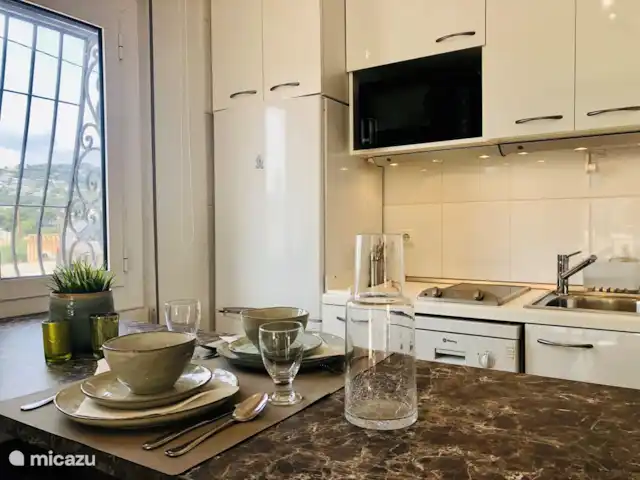 appartement huren in Spanje, Costa Blanca, Benissa – Casa Eucalyptus Alles is aanwezig om gezellig te tafelen!