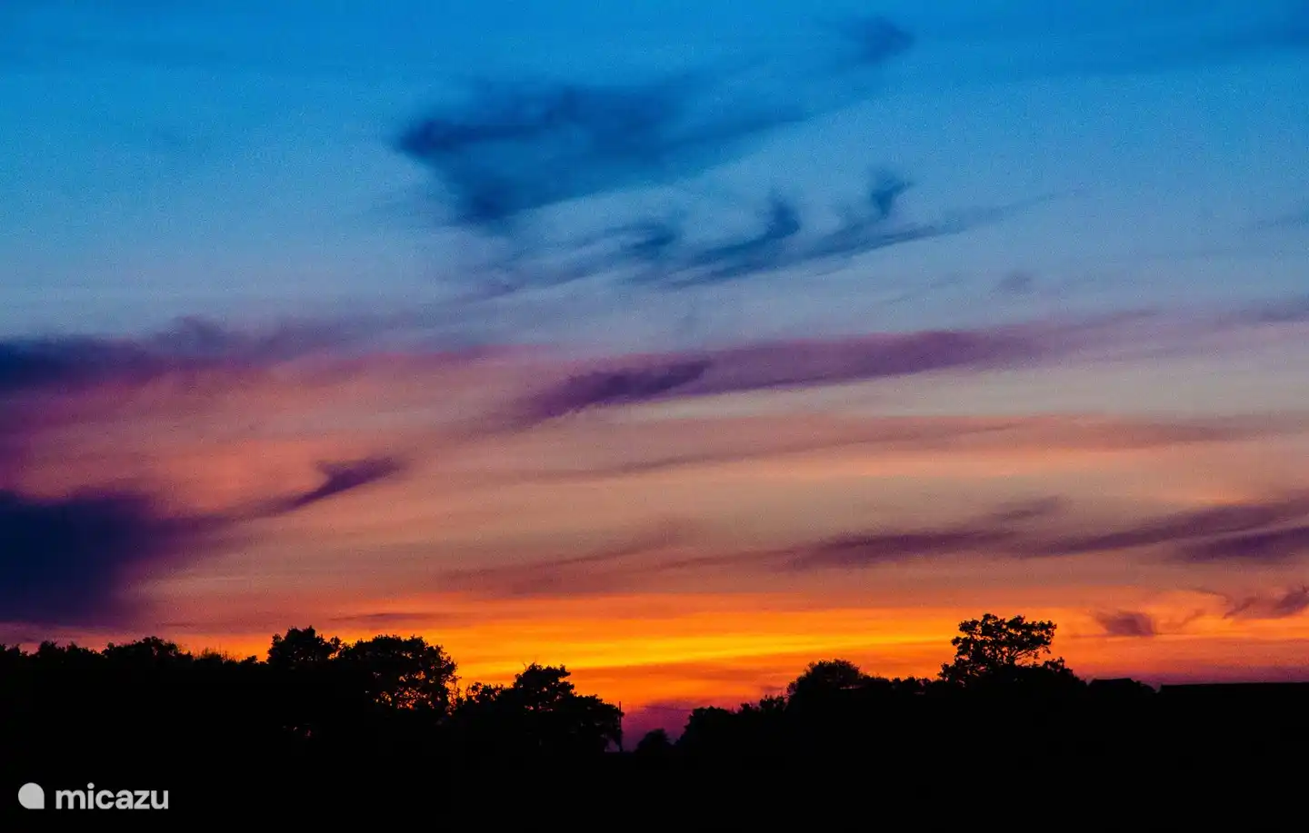 beaux couchers de soleil.