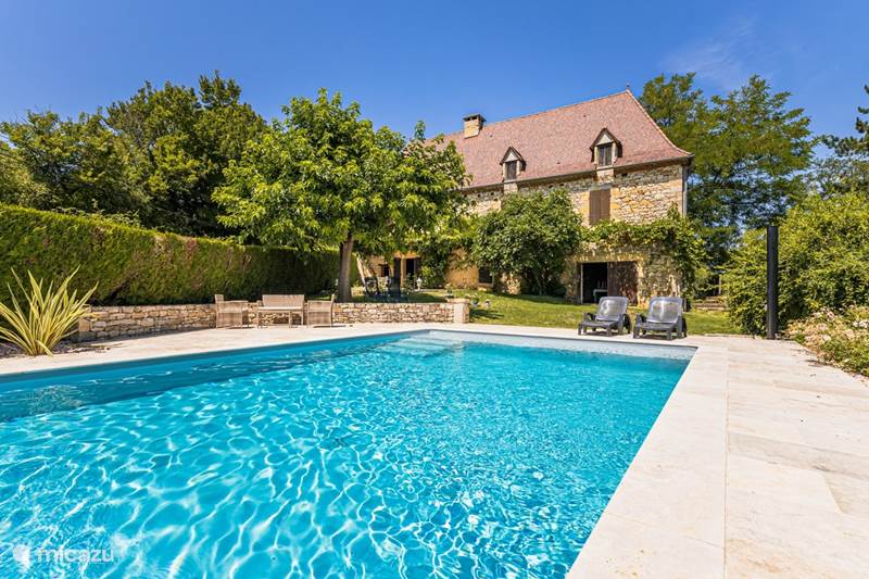 Vacation rental France, Dordogne, Nadaillac de Rouge Villa Nadaille