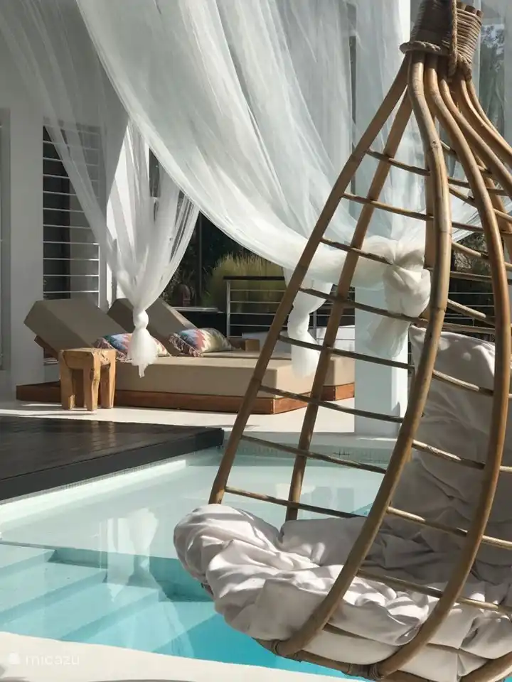 Villa Casa Blanca, vista desde la terraza lounge a la terraza lounge