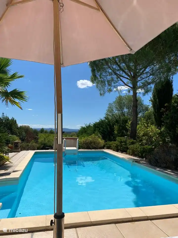 Völlig kostenlos, nicht übersehen und mit Blick auf die Pyrenäen