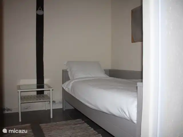 casa rural / cabaña en Francia, Nièvre, Fours – Casa Rural Chevannes Dormitorio 2: 2 camas individuales