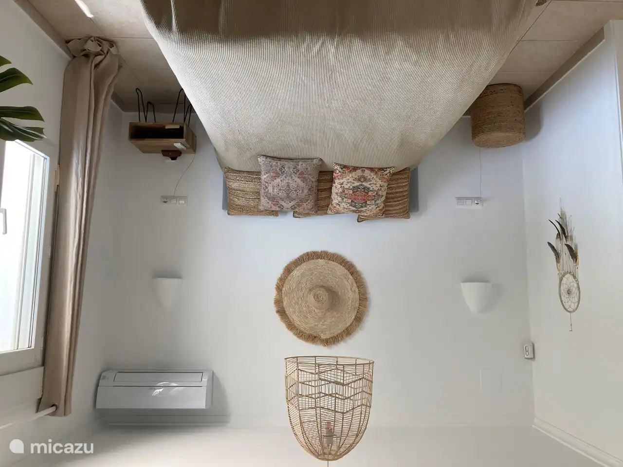 Bedroom 1 with 160x200 bed and en-suite bathroom