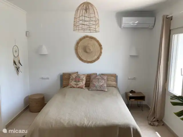 Villa Senang Jávea | Espagne, Costa Blanca, Jávea - villa Chambre 1 avec lit 160x200 et salle de bain attenante