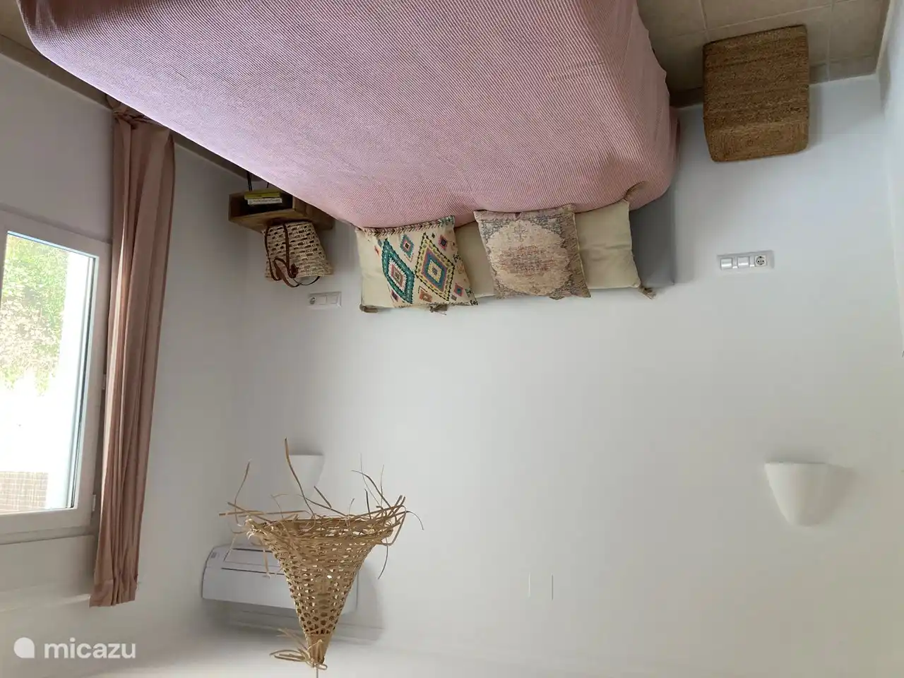 Bedroom 2 with 160x200 bed