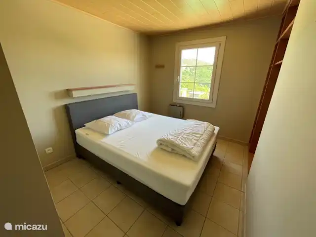 Le Chene en Francia, Ardecha, Les Vans - casa rural / cabaña dormitorio 2