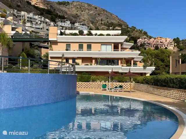 Casa José | Espagne, Costa Blanca, Altea - appartement belles piscines avec la Sierra Bernia en arrière-plan.