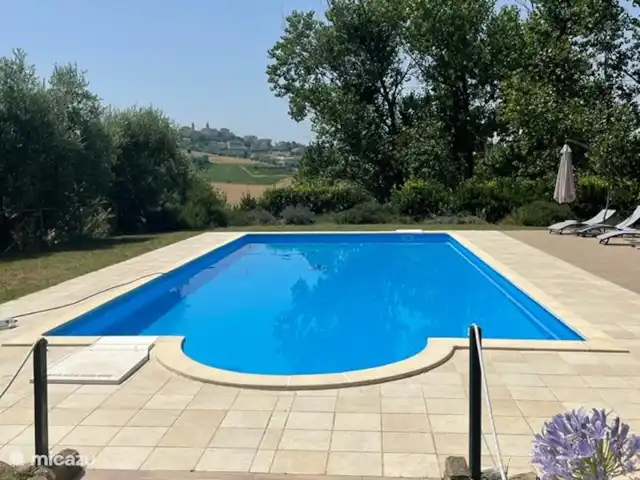 Maison de campagne Les Marches | Italie, Marche, Torre San Patrizio - maison de vacances Piscine de 12 par 5m avec une vue imprenable