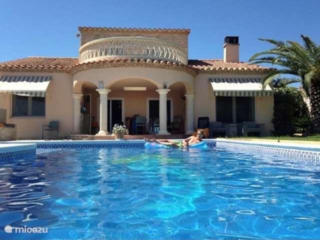 Holiday home in Spain, Catalonia,  L'Ampolla - villa Eole y Mar