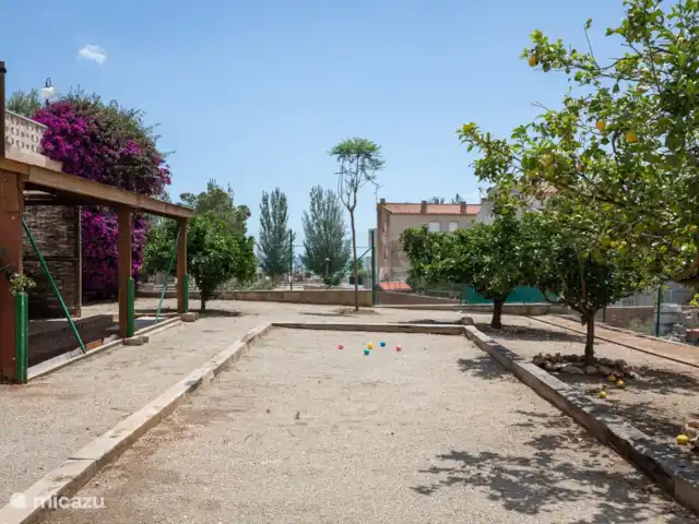 Villa Eole y Mar, à 100m de la mer | Espagne, Costa Dorada, L'Ampolla - villa Terrain de jeu de boules avec les citronniers