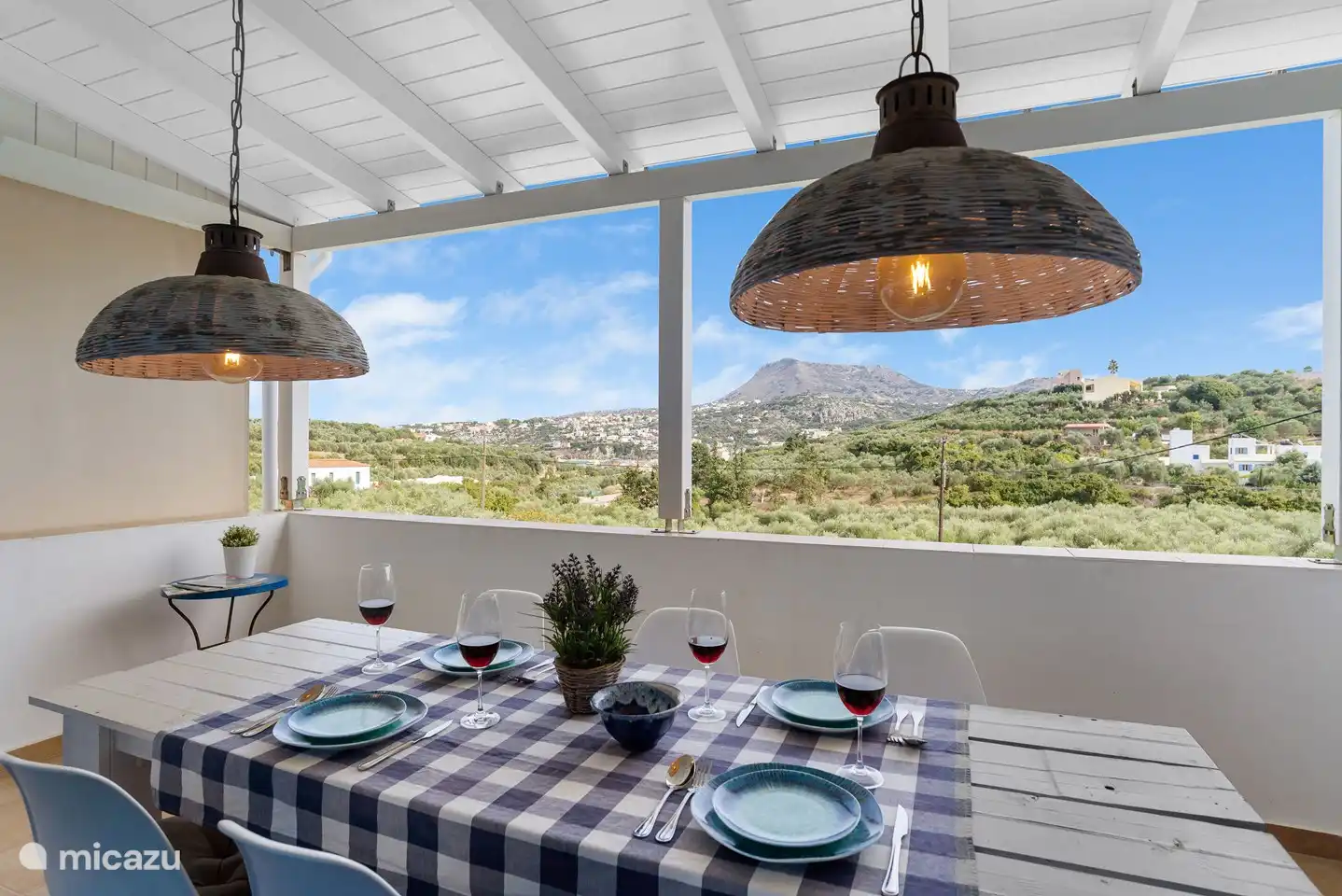 Terrasse couverte - Premier étage