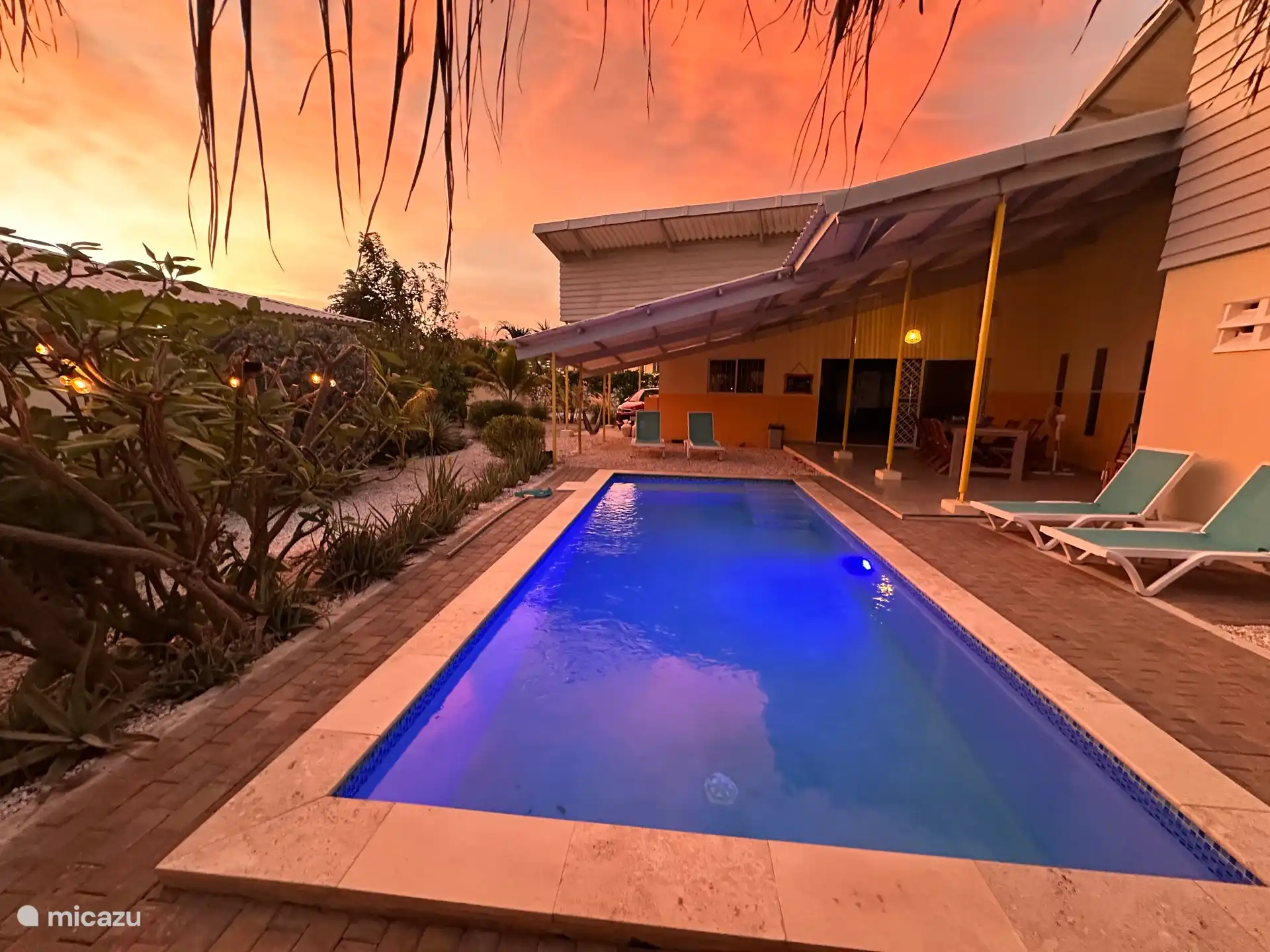 Un magnifique coucher de soleil depuis la palapa.