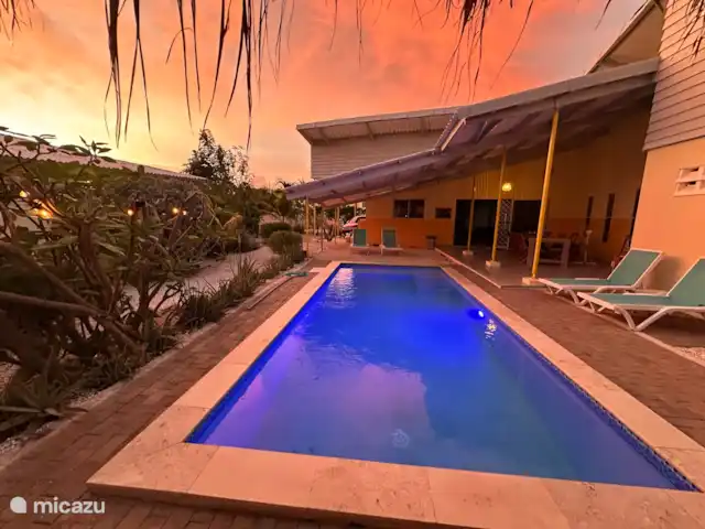 Villa Lora Julianadorp privé-zwembad huren in Curaçao, Curacao-Midden, Julianadorp - villa Een prachtige zonsondergang vanuit de palapa.