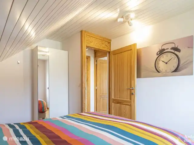 Villa Du Bonheur en Bélgica, Ardenas, Heure - villa dormitorio