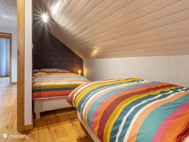 Villa Du Bonheur en Bélgica, Ardenas, Heure - villa dormitorio