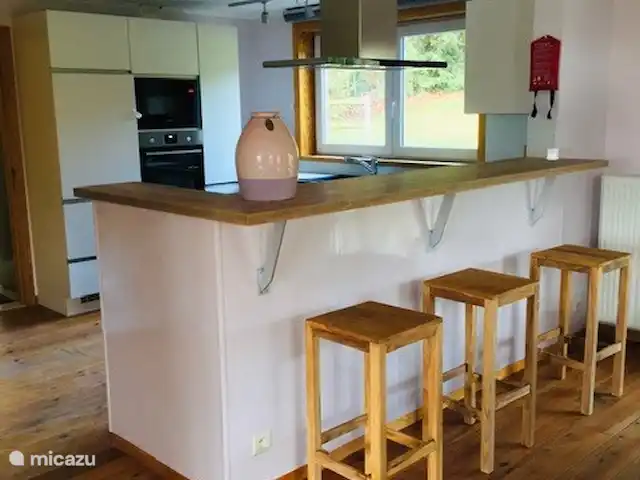 Villa Du Bonheur en Bélgica, Ardenas, Heure - villa cocina
