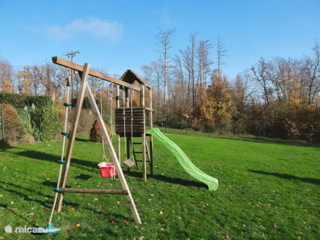 Villa Du Bonheur en Bélgica, Ardenas, Heure - villa jardín