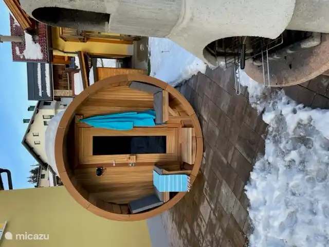 sauna extérieur avec barbecue