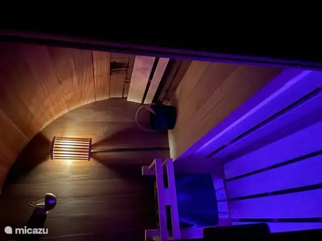 sauna à l'intérieur