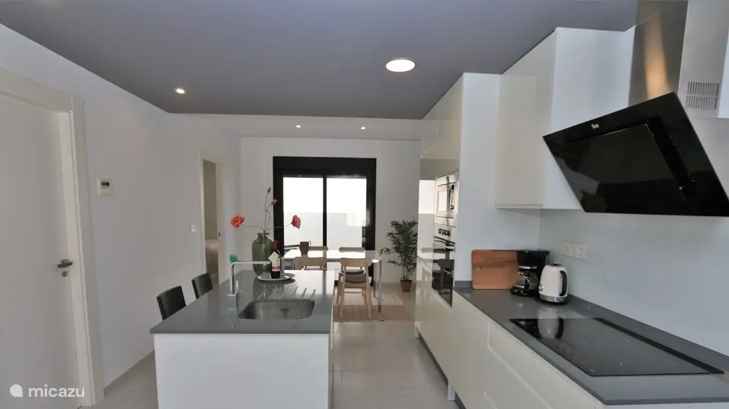 Offene moderne Küche