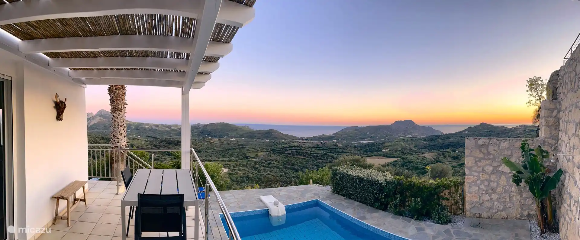 Abendhimmel mit Bananen