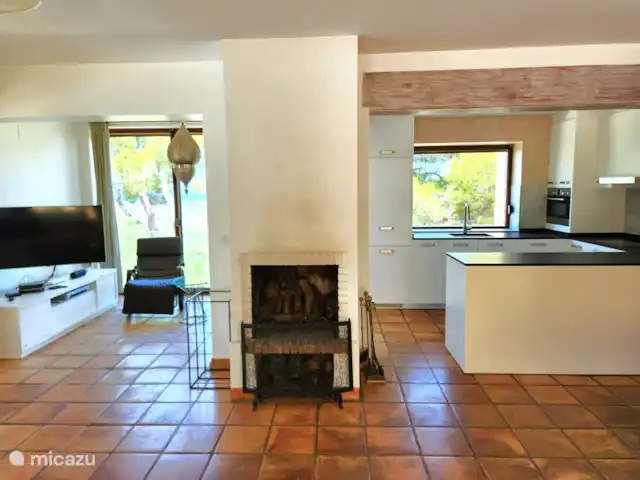 Villa la Sella | Espagne, Costa Blanca, Dénia - villa Séjour avec cheminée et cuisine ouverte