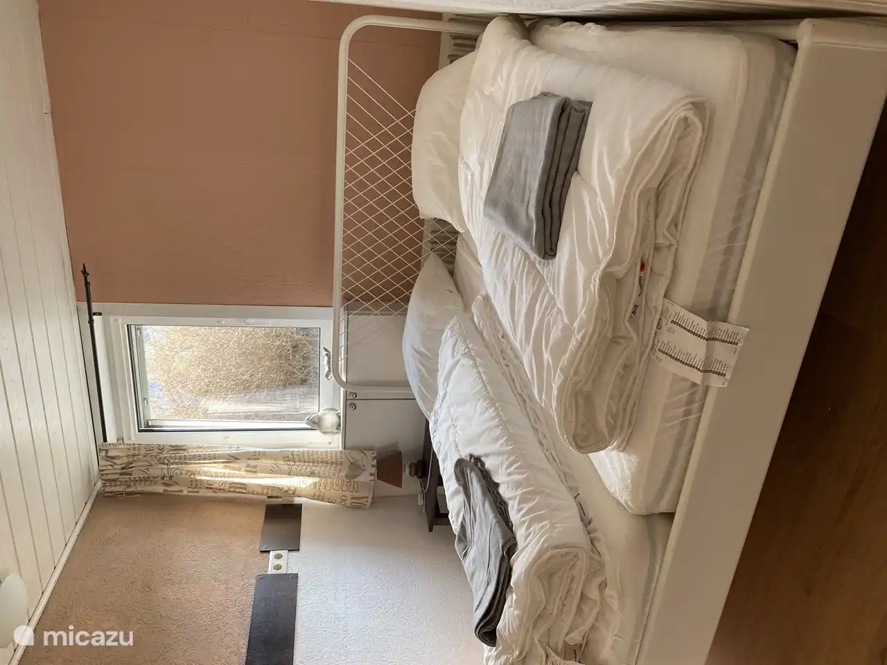 Schlafzimmer 1, unten im Vorderhaus.