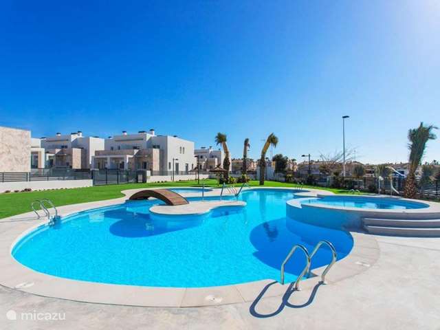 Holiday home in Spain, Costa Blanca, Torrevieja - holiday house Casa Lobo