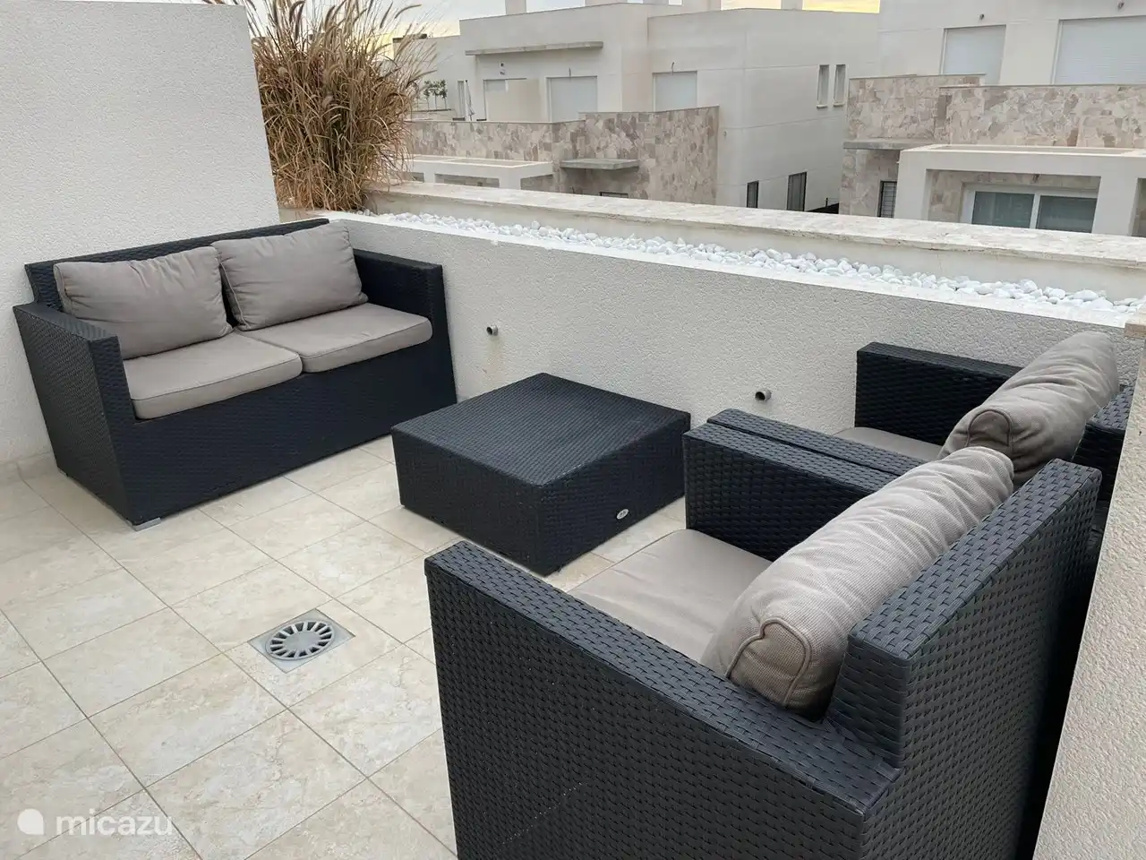 Terrasse à l'étage attenante aux chambres