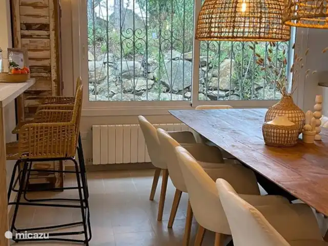 villa huren in Spanje, Costa Brava, Lloret de Mar – Villa Roca Brava eetkamer