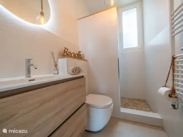 villa huren in Spanje, Costa Brava, Lloret de Mar – Villa Roca Brava Tweede badkamer