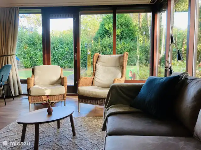 Le renard de la forêt | Pays-Bas, Gueldre, Wells - maison de vacances Salon avec vue sur le jardin de devant