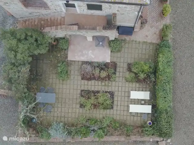Location de Vacances Italie, Toscane, Casole d`Elsa, appartement - Rofena, Casa PHILIP&KUIT (Weerkamp) Notre jardin privé
Maison Philippe