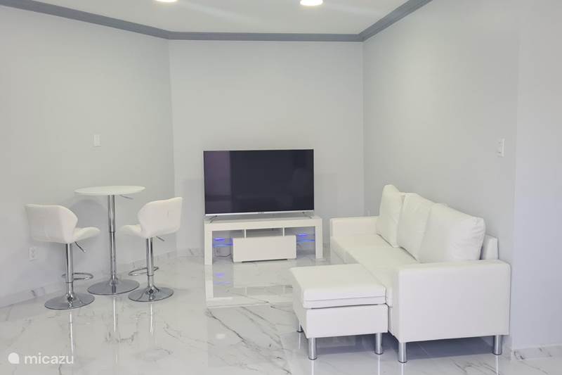 Vacation rental Curaçao, Curacao-Middle, Emmastad Apartment NEW modern apartment