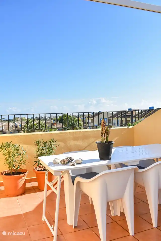 Casa Pedro - met dakterras bij zee